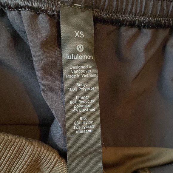Lululemon ABC Jogger - Picture 3 of 3